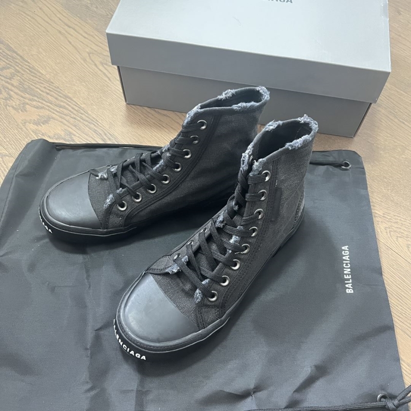 Balenciaga Sneakers